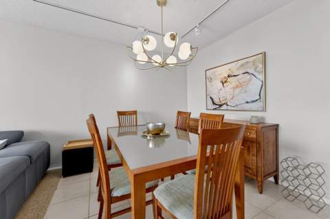 575 Oaks Lane #1002, Pompano Beach FL - photo 12 of 50