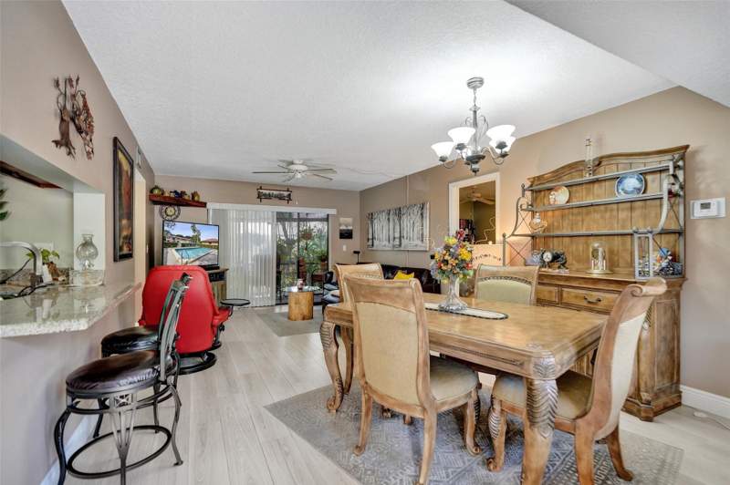2 bedroom Condominium at 9629 NW 4th Street #4a, Royal Grenadier Condomini, Coral Springs — photo 3