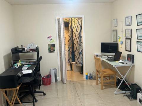 1281 SW 85th Avenue, Pembroke Pines FL - photo 14 of 19