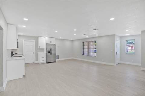 4430 NW 22nd Street, Lauderhill FL - photo 12 of 42