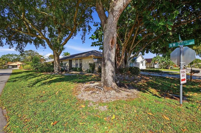 2 bedroom Single Family Residence at 2495 NW 14th Street, Rainberry Bay Sec 09, Delray Beach — photo 2