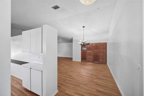 2495 NW 14th Street, Delray Beach FL - photo 6 of 41