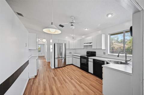 2495 NW 14th Street, Delray Beach FL - photo 13 of 41