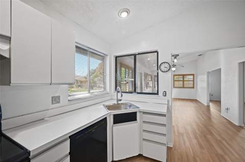 2495 NW 14th Street, Delray Beach FL - photo 14 of 41