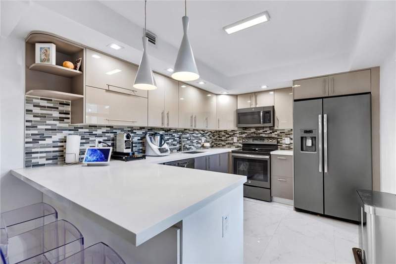 3 bedroom Condominium at 805 Cypress Boulevard #210, Pacc 9, Pompano Beach — photo 2