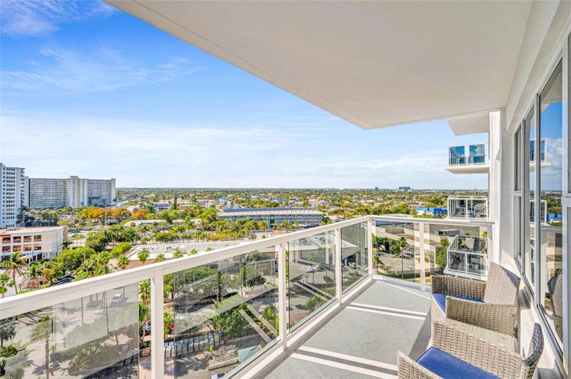 1 bedroom Condominium at 3700 Galt Ocean Drive #1114, Royal Ambassador, Fort Lauderdale — photo 3