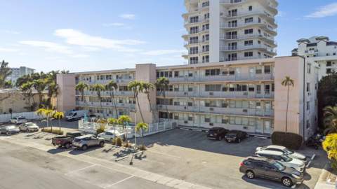 625 Antioch Avenue #104, Fort Lauderdale FL - photo 18 of 19