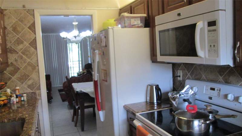 2 bedroom Condominium at 3001 NW 48th Avenue #237, Cypress Chase South, Lauderdale Lakes — photo 5
