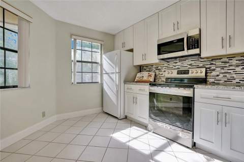 6698 Montego Bay Boulevard #D, Boca Raton FL - photo 24 of 48