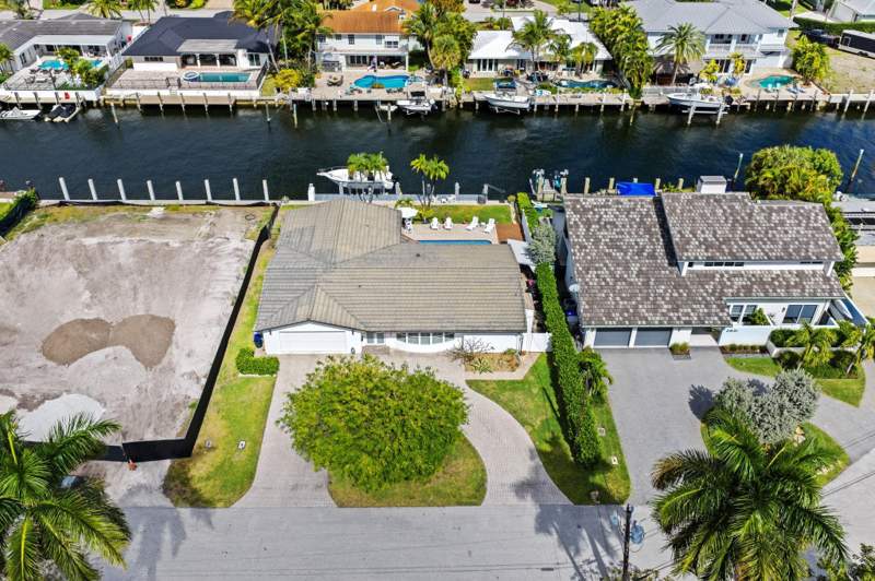 4 bedroom Single Family Residence at 2821 NE 9th Court, Harbor Village Sec F, Pompano Beach — photo 3
