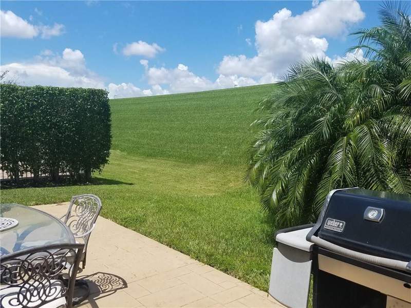 3 bedroom Single Family Residence at 5534 NW 125th Terrace, Wyndham Lakes North 158-2, Coral Springs — photo 2