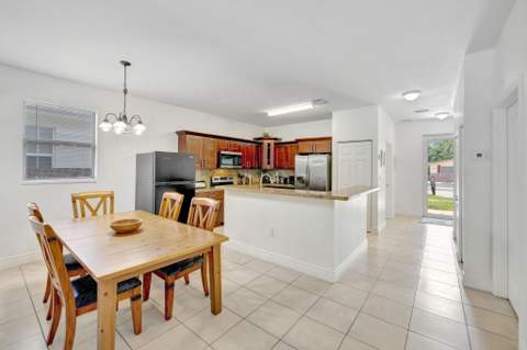1816 SW 21st Street, Fort Lauderdale FL - photo 9 of 36