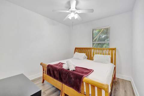 1816 SW 21st Street, Fort Lauderdale FL - photo 17 of 36