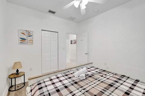 1816 SW 21st Street, Fort Lauderdale FL - photo 23 of 36