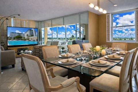 4330 Hillcrest Drive #420, Hollywood FL - photo 10 of 34