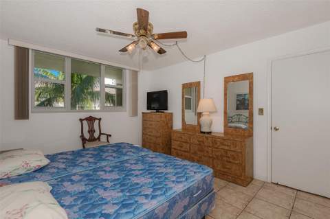 1891 S Ocean Drive #207, Hallandale Beach FL - photo 18 of 23