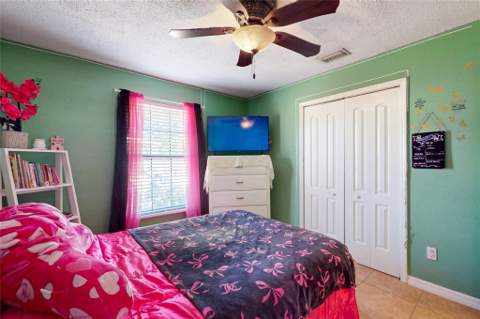 7105 Coquina Avenue, Fort Pierce FL - photo 17 of 37