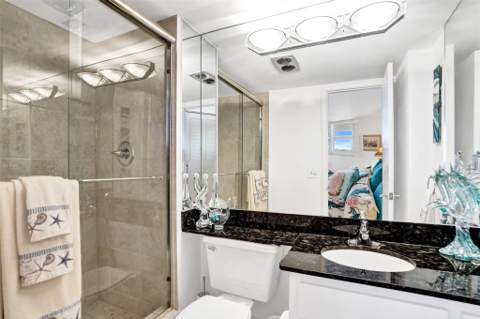 303 N Riverside Drive #Ph3, Pompano Beach FL - photo 16 of 32