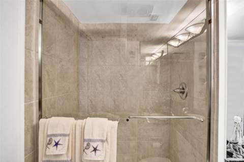303 N Riverside Drive #Ph3, Pompano Beach FL - photo 17 of 32