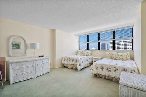 2017 S Ocean Drive #Ph1, Hallandale Beach FL - photo 19 of 45