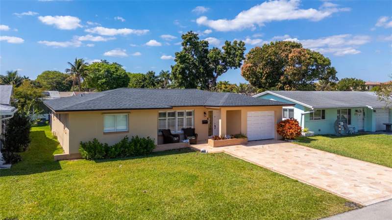 2 bedroom Single Family Residence at 5607 NW 49th Avenue, Mainlands Of Tamarac Lake, Tamarac — photo 2