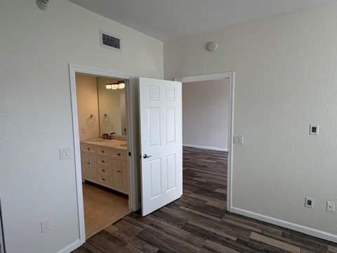 7611 Southampton Terrace #407, Tamarac FL - photo 13 of 36