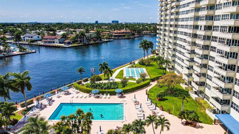 2 bedroom Stock Cooperative at 3200 NE 36th Street #612, Coral Ridge Towers North Co-Op, Fort Lauderdale — photo 2