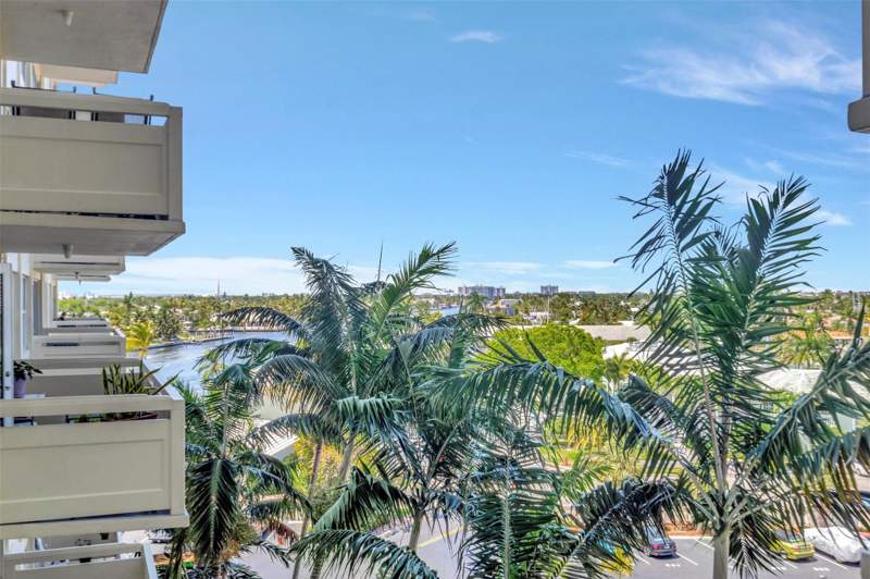 2 bedroom Stock Cooperative at 3200 NE 36th Street #612, Coral Ridge Towers North Co-Op, Fort Lauderdale — photo 5