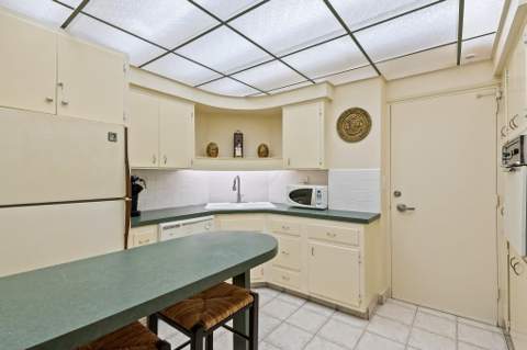 3200 NE 36th Street #612, Fort Lauderdale FL - photo 10 of 29