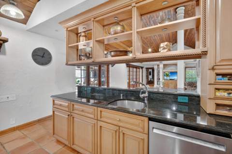 5720 SW 33rd Terrace, Hollywood FL - photo 13 of 73