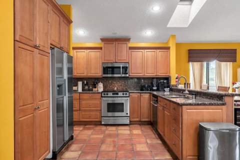 12121 NW 2nd Drive, Coral Springs FL - photo 16 of 33