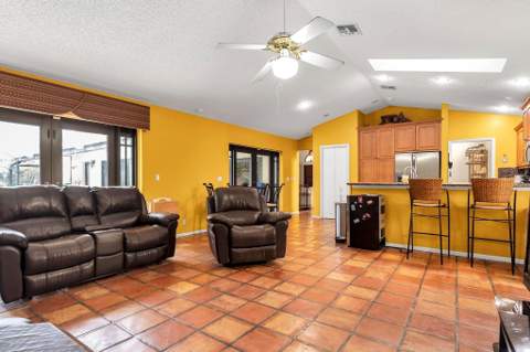 12121 NW 2nd Drive, Coral Springs FL - photo 19 of 33