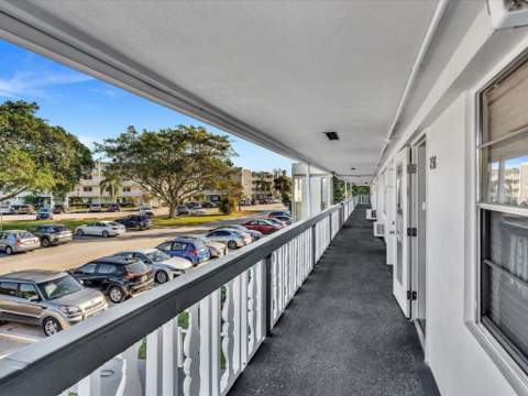 238 Ventnor Q #238, Deerfield Beach FL - photo 9 of 84