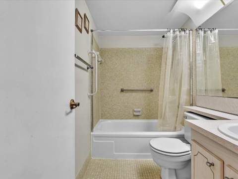 238 Ventnor Q #238, Deerfield Beach FL - photo 21 of 84
