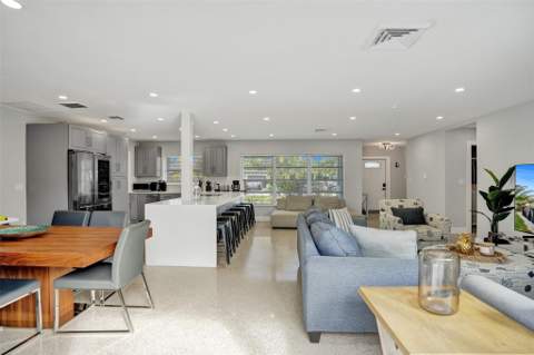 260 Allenwood Drive, Lauderdale-By-The-Sea FL - photo 15 of 67