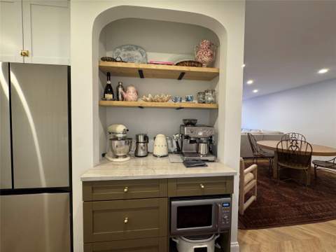 9 NE 19th Court #211C, Wilton Manors FL - photo 11 of 37