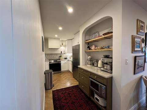 9 NE 19th Court #211C, Wilton Manors FL - photo 14 of 37
