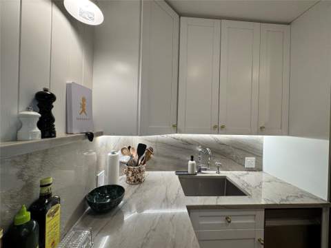 9 NE 19th Court #211C, Wilton Manors FL - photo 18 of 37