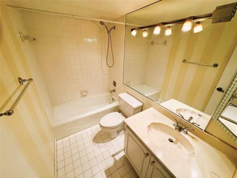 3940 Inverrary Boulevard #701a, Lauderhill FL - photo 16 of 25