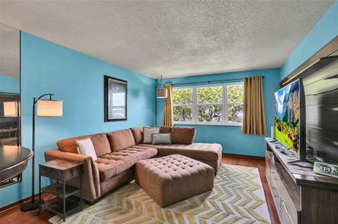 2223 Park Lane #302, Hollywood FL - photo 14 of 27