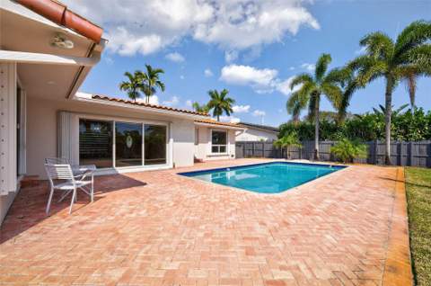1762 NE 38th Street, Oakland Park FL - photo 23 of 42