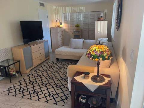 2566 S Garden Drive #108, Lake Worth FL - photo 7 of 19