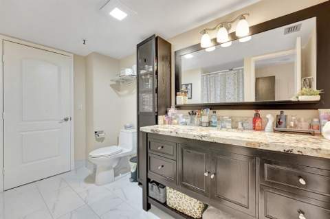 2200 S Cypress Bend Drive #905, Pompano Beach FL - photo 16 of 25