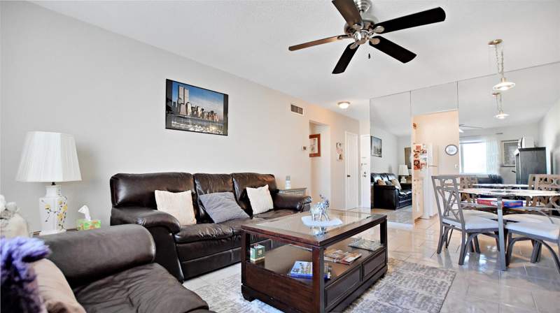 1 bedroom Stock Cooperative at 6263 NE 19th Avenue #923, Georgian Courts North, Fort Lauderdale — photo 3