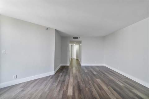 300 Three Islands Boulevard #306, Hallandale Beach FL - photo 13 of 58