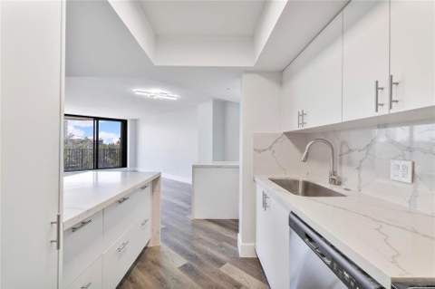 300 Three Islands Boulevard #306, Hallandale Beach FL - photo 12 of 58