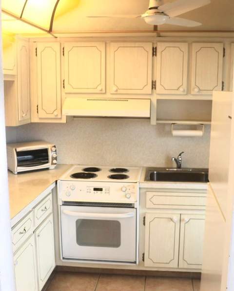 2050 NE 39th Street #209w, Lighthouse Point FL - photo 9 of 20
