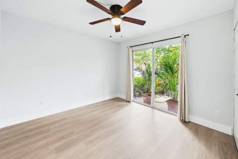 2214 S Cypress Bend Drive #106, Pompano Beach FL - photo 20 of 34