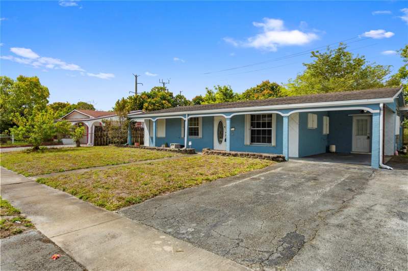 4 bedroom Single Family Residence at 1411 NW 51st Avenue, Flair Sub 2 51-38 B, Lauderhill — photo 2