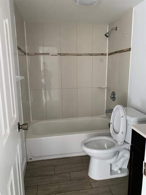 101 NE 41st Street #F101, Oakland Park FL - photo 8 of 10